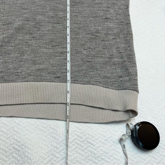 𝅺aritzia Wilfred Beri Grey Long Sleeve Top Textured Size S - Picture 8 of 8